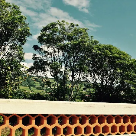 Azores Vintage Bed & Breakfast *